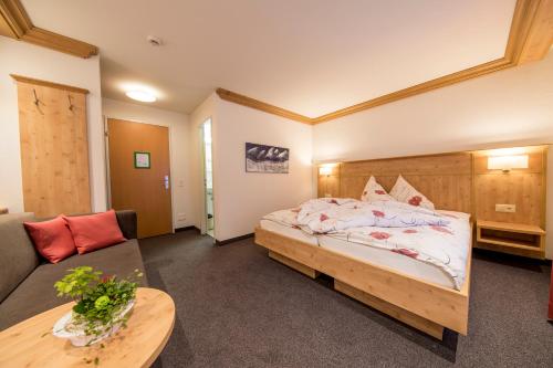 Double Room with Extra Bed