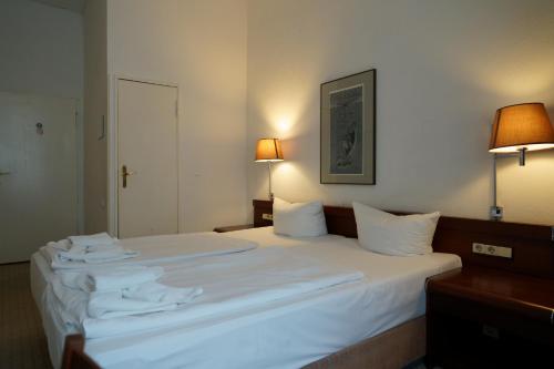 Hotel Pension Xantener Eck - image 11