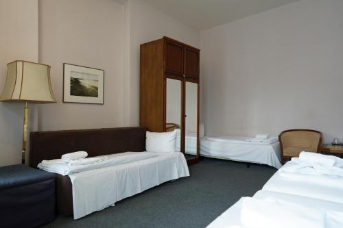 Hotel Pension Xantener Eck - image 2