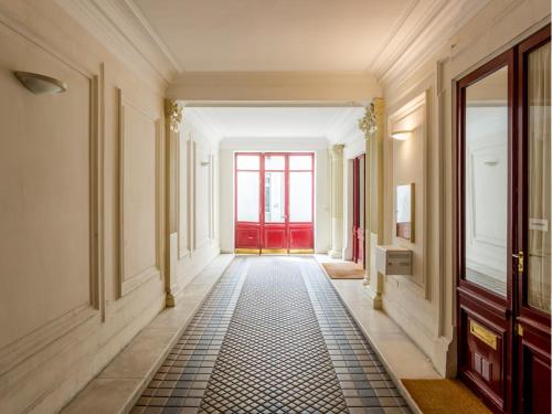 Apartment image 7