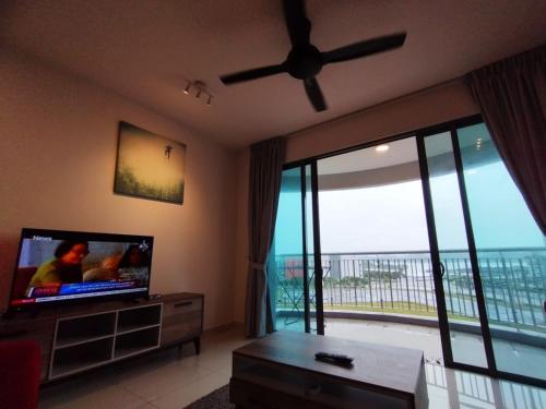 3 Bedder Marina view condo at Puteri Harbor near Legoland