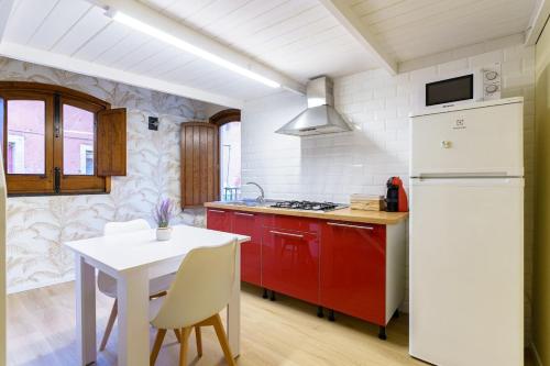 Electra House, Catania