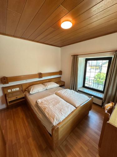 Hotel Restaurant Ming Court in 許特根瓦爾德