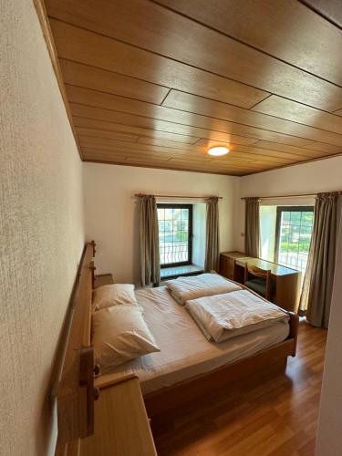 Hotel Restaurant Ming Court in 許特根瓦爾德