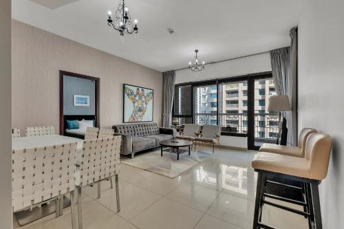 Bellavista Apartments Holiday Homes LLC - 1 Bedroom Full Burj Khalifa View and Fountan View - 29 Boulevard Downtown, Dubaj