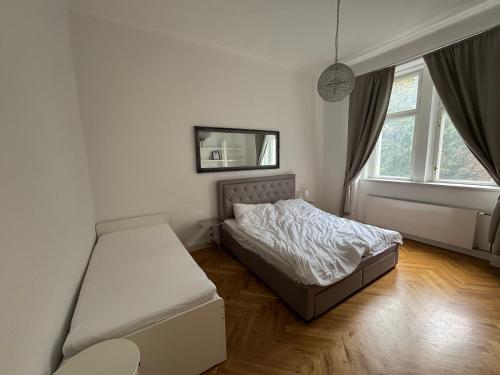 Exclusive Old Town Apartments - main image