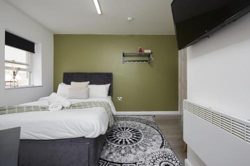 Hayy Vibrant Studios Queensgate Room Type - Studio