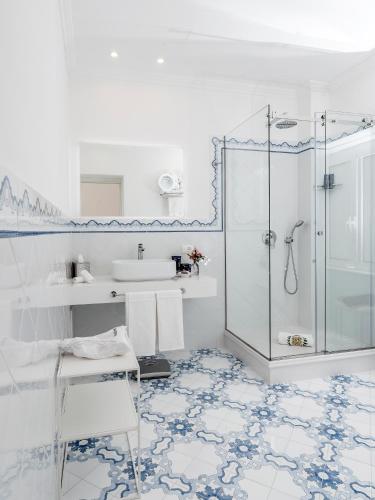 681454258 Hotel Quisisana