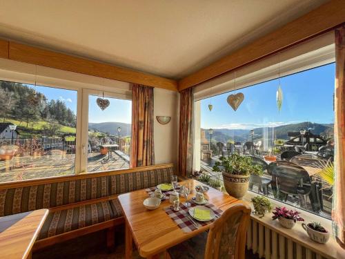 Gastehaus Talblick - Schwarzwald Plus Karte inkludiert in Baiersbronn