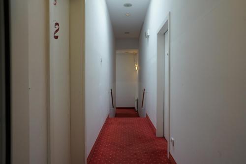 Hotel Ambert - image 10