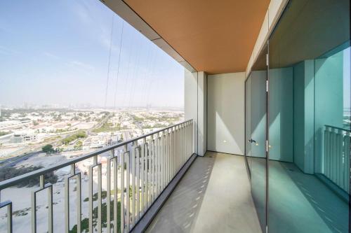 PVH - 2BR Artistic Retreat in Downtown Views 2 - image 3