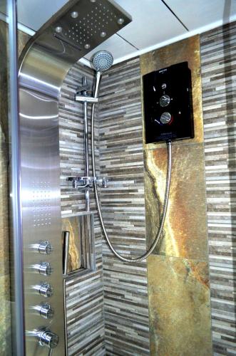 Double room in riverside apartment - B, Glasgow (zdjęcie 8)
