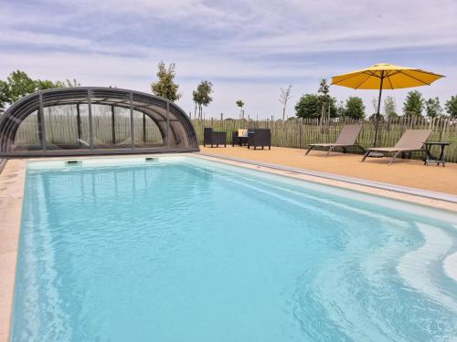 La Tournerie, Gîte 10 pers piscine près Puy du Fou (La Tournerie, Gite 10 pers piscine pres Puy du Fou) in Saint-Fulgent