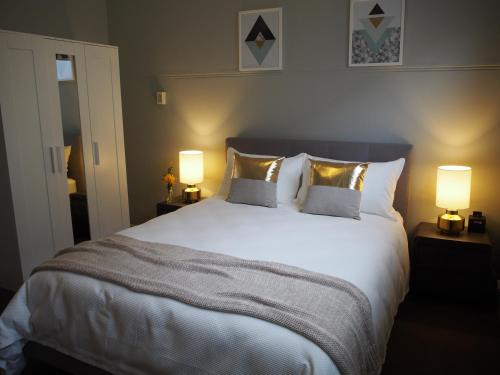 City Quarters on Brewer Room Type - Superior Queen Room