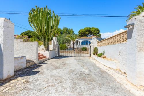 Villa with Private Pool image 6