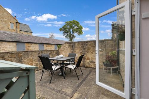 Seadmed, Oak Cottage - North East Escapes in Lesbury