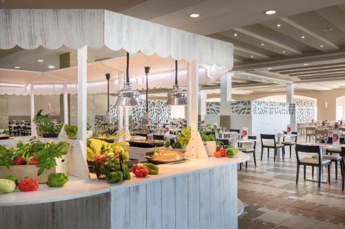 餐飲選擇, 漢迪亞海洋西方酒店 (Occidental Jandia Mar) in 普拉亞德建尼亞