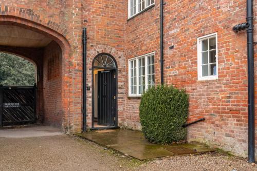 West Gables in Pickmere