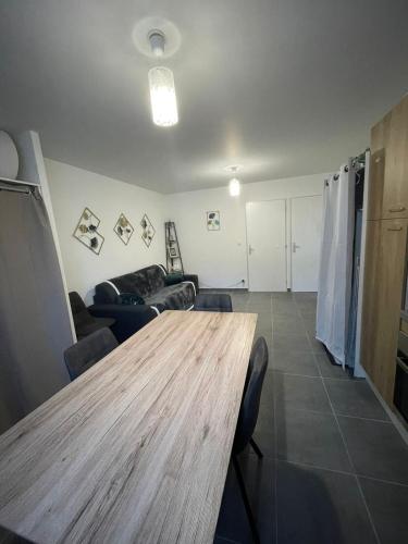 Kitchen, L'Hermier a Livron-sur-Drome in Livron-sur-Drome