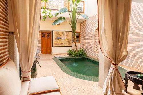Riad Thé d'Orient - Piscine Privée - Petit Déjeuner, Marrakech