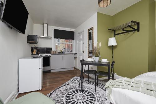 Hayy Vibrant Studios Queensgate in Huddersfield