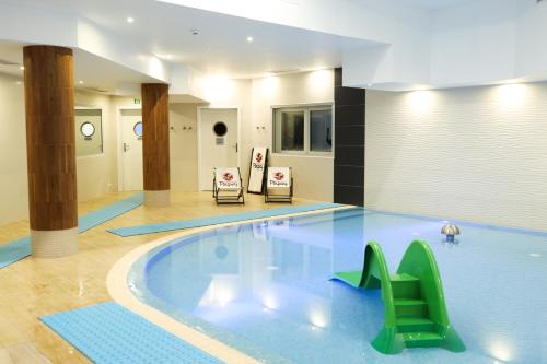 Papaj Resort - 150 metrów od morza – Jastrzebia Gora, NY