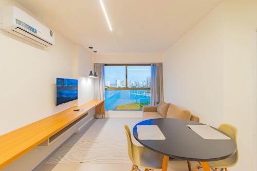 Parque do Cais #1210 - Ape com vista by Carpediem in Sao Jose