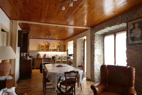 Entre mont Gerbier & lac Devesset in Saint-Julien-Boutières