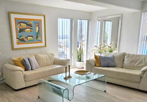 Comfortable & Modern 3BR Apartment in Cerro Azul