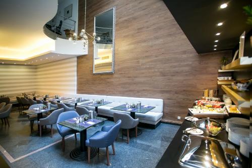 Ambra Hotel - image 13