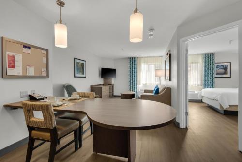 Candlewood Suites Pensacola - University Area By IHG in 彭沙科拉 (FL)