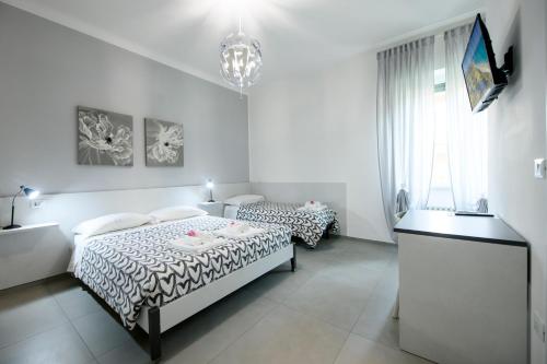 Deluxe Triple Room image 5