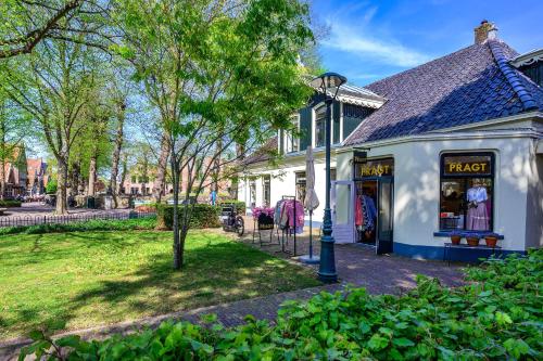 5 O Clock Somewhere in Bergen-Centrum