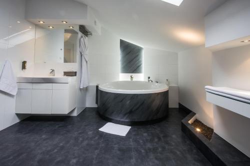 Europejski Boutique Hotel - image 13