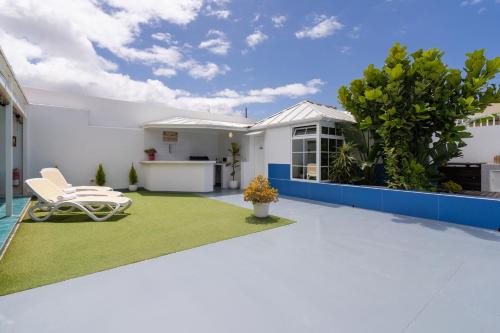 Guest house Villa Neon Tenerife 2