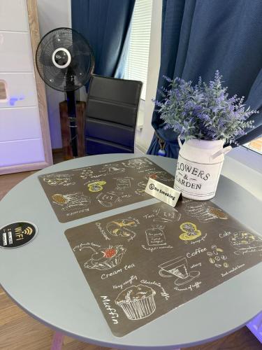 Apartment IRON CUBE in Prague 22