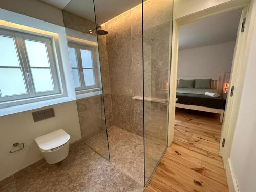 Central Bedroom in Shared House in Chiado - Historic Center of Lisbon 4