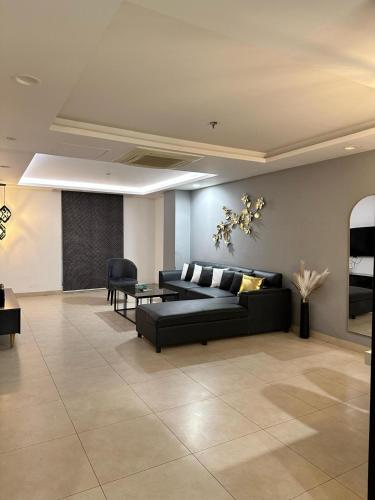 Discover the true definition of luxury in Gold Crest Mall by HBA - main image