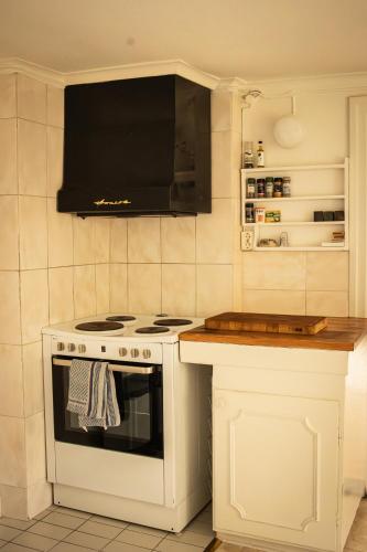 Kitchen, Countryside house with sauna in Stjärna