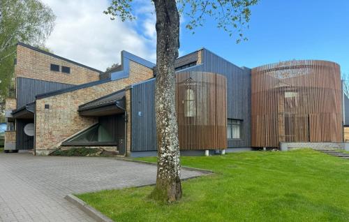 Marine Hotel Jūrmala (Marine Hotel Jurmala) in 祖瑪拿