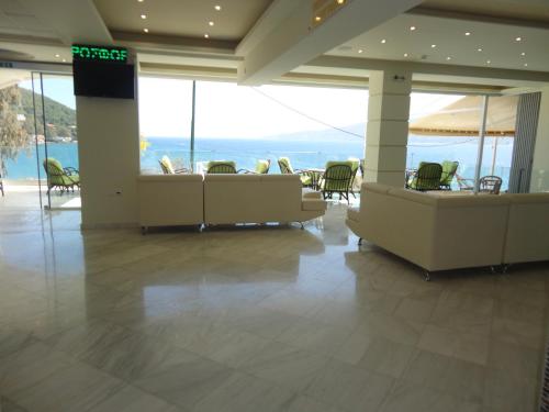 Fuajee, New Aegli Resort Hotel in Poros