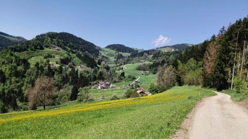 Biobauernhof Kräuter in Haimburgerberg, Österreich