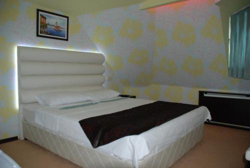 Hotel Timya - image 12