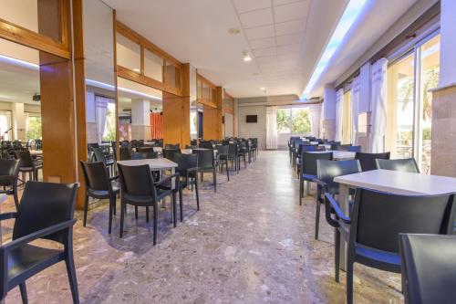 Hotel Tres Anclas - image 4