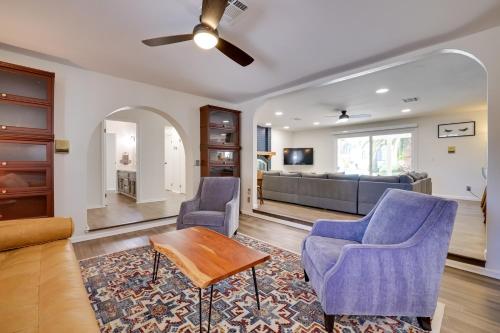 Covered Patio and Pool Luxe Home in Las Vegas, Las Vegas (foto 8)
