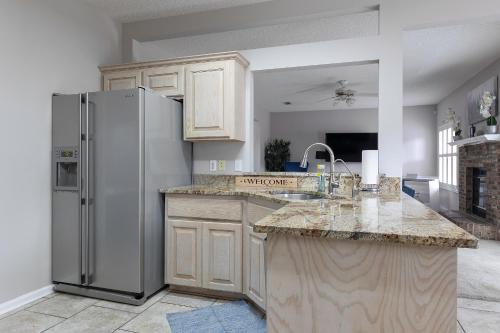 Rococo Retreat in Orange Park (FL)