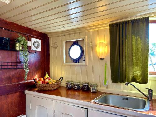 廚房, Ray's crew in 市中心