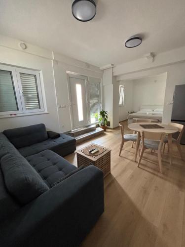 Studio apartman Sedmica 1