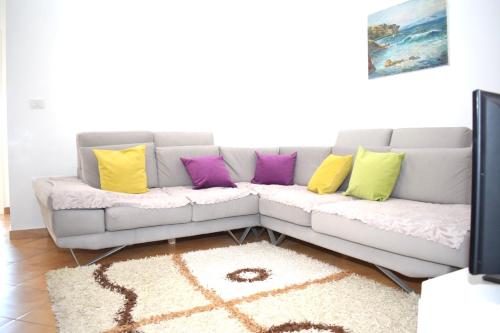 Summer Home - image 4