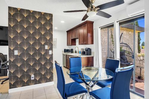 Elegant 1B1B Modern Stay in Newland